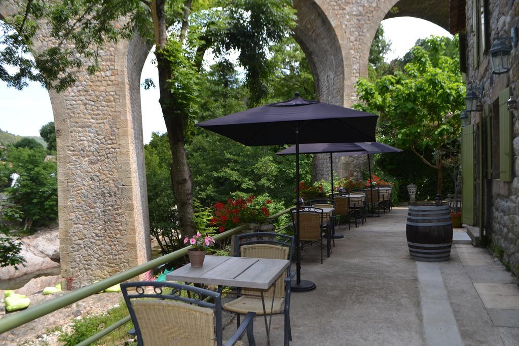 Maison Sous Le Pont Bed and Breakfast Meyras Exteriör bild