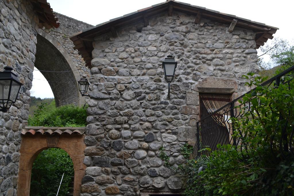 Maison Sous Le Pont Bed and Breakfast Meyras Exteriör bild